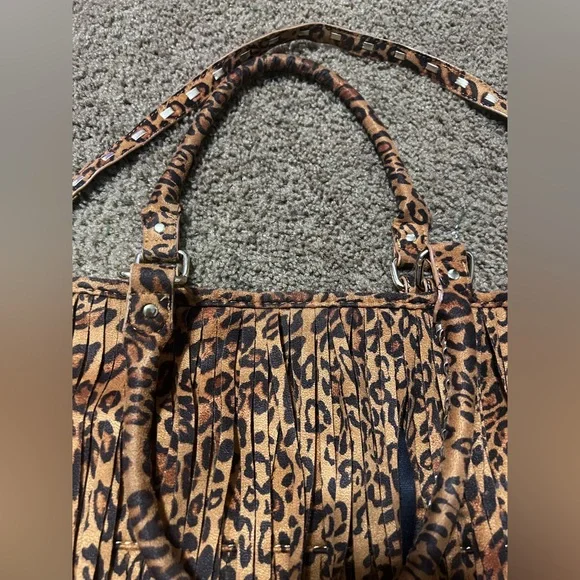 Steve Madden Leopard Print Fringe Shoulder Bag - Picture 5 of 14